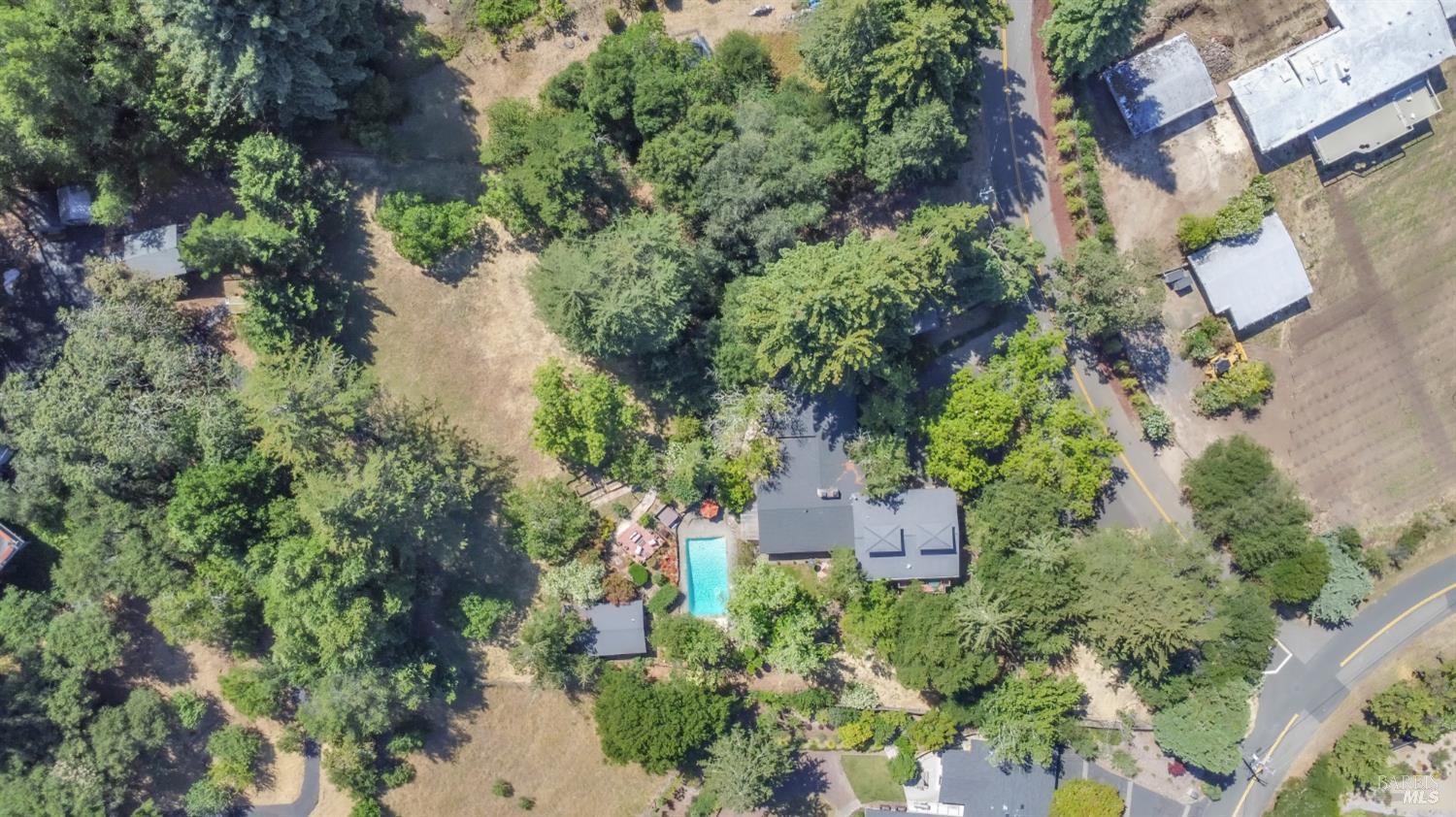 4552 Belmont Court