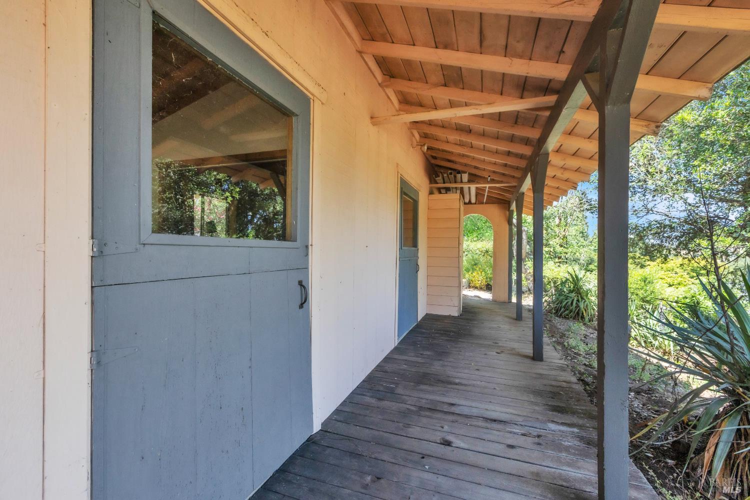 4552 Belmont Court