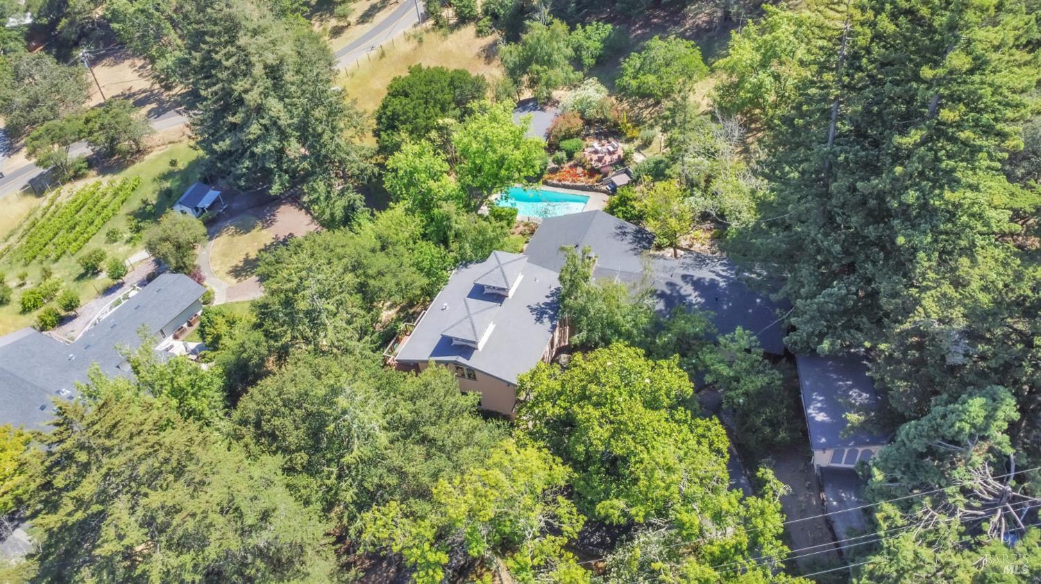4552 Belmont Court