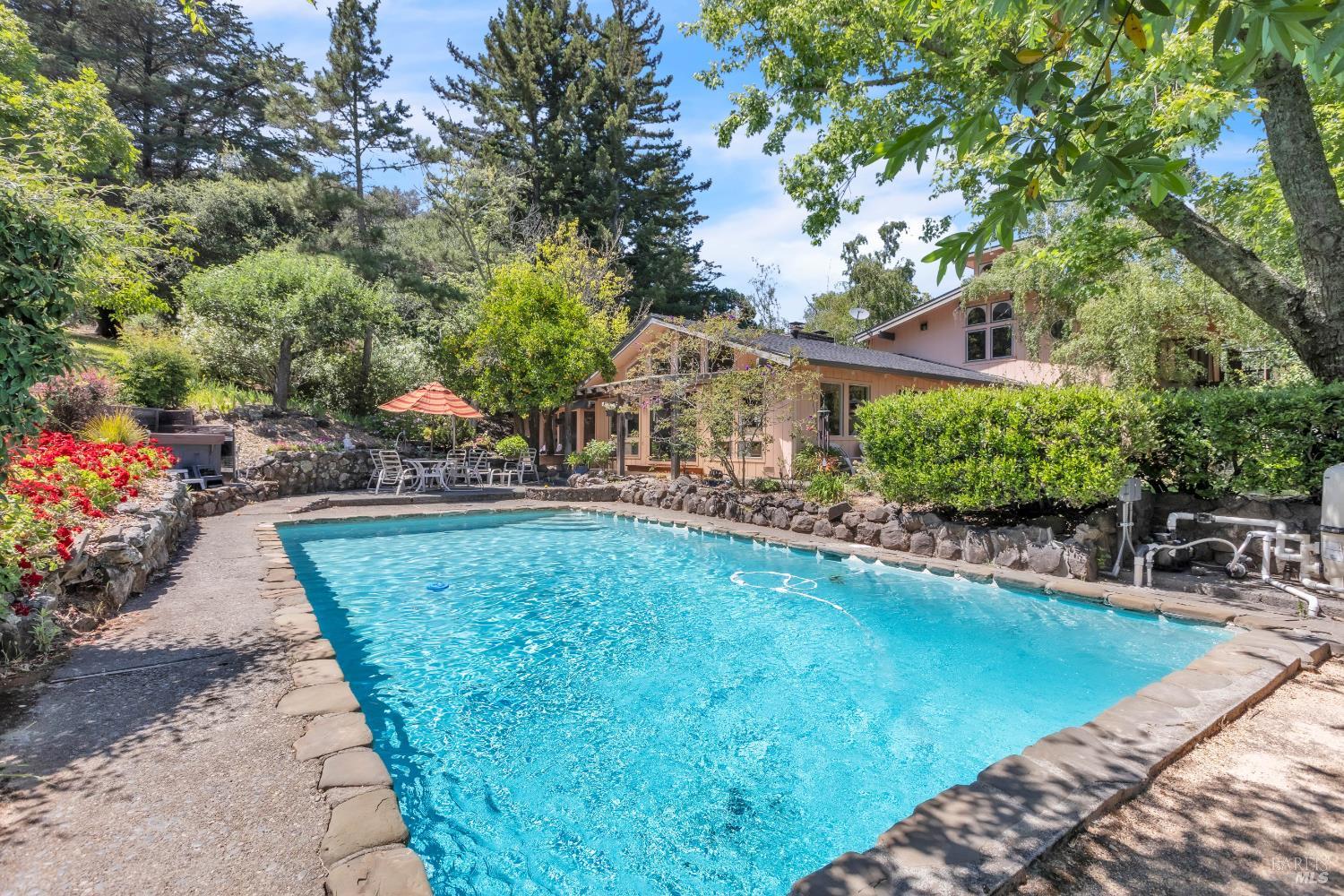 4552 Belmont Court