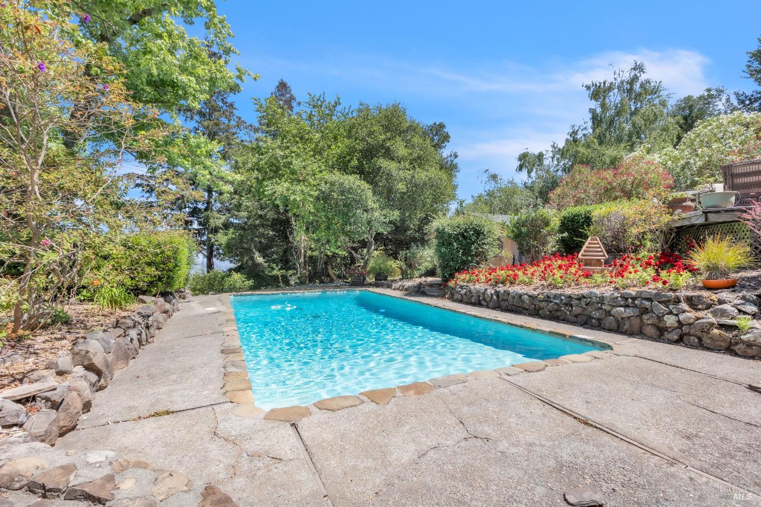 4552 Belmont Court