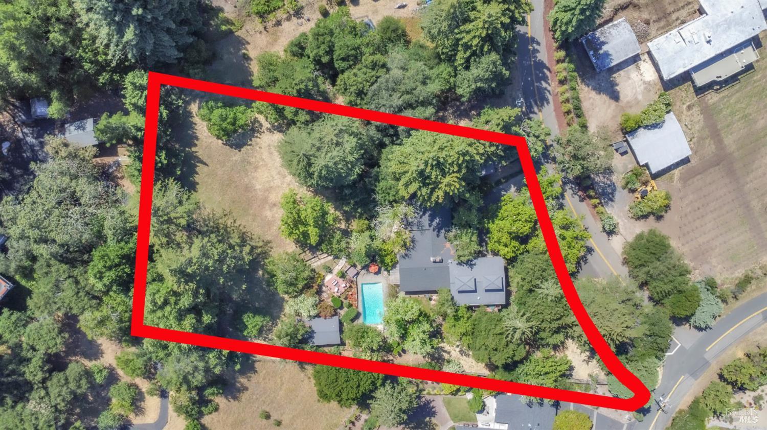 4552 Belmont Court