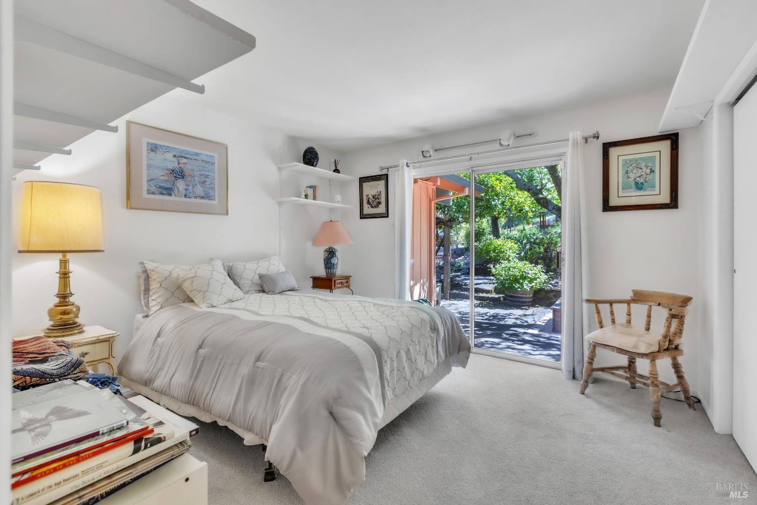 4552 Belmont Court