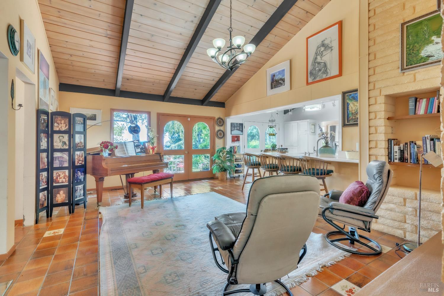 4552 Belmont Court