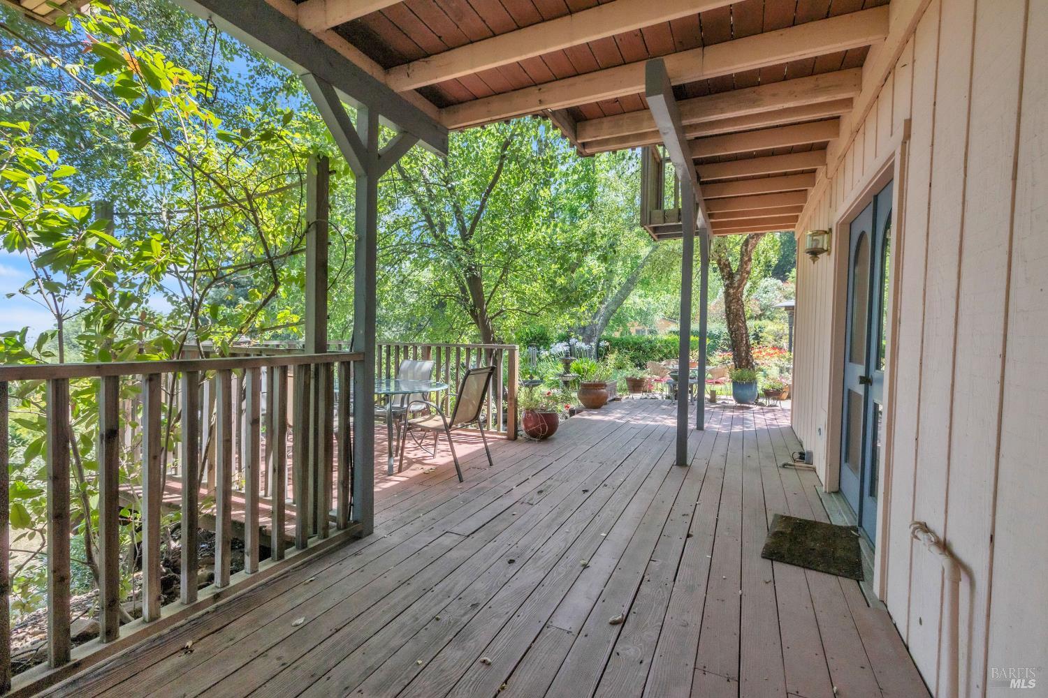 4552 Belmont Court