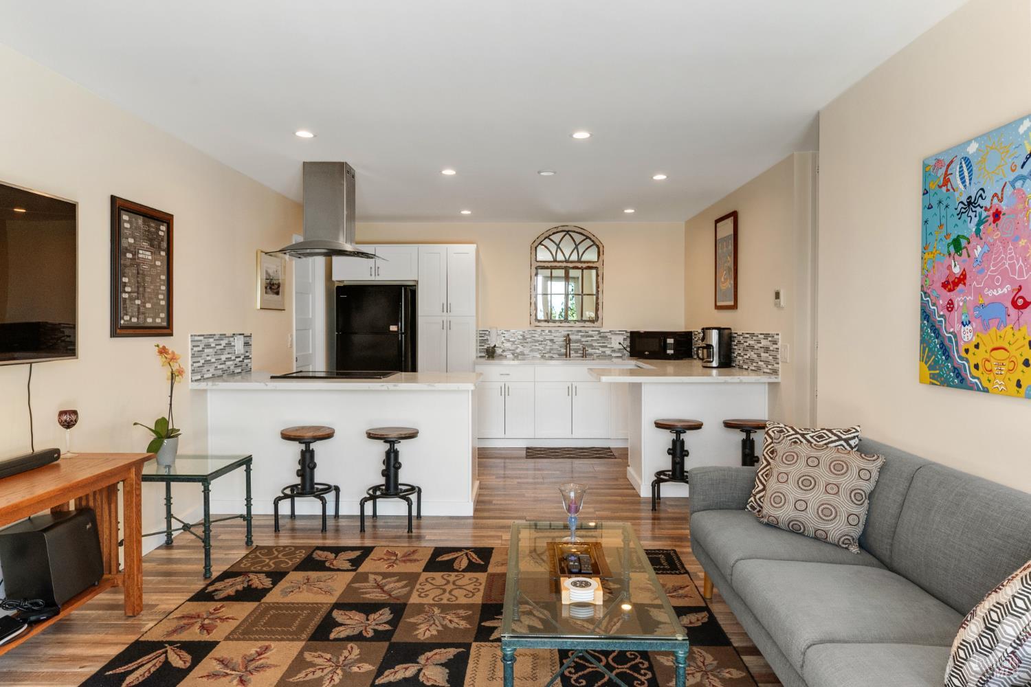 460 Bella Vista Drive