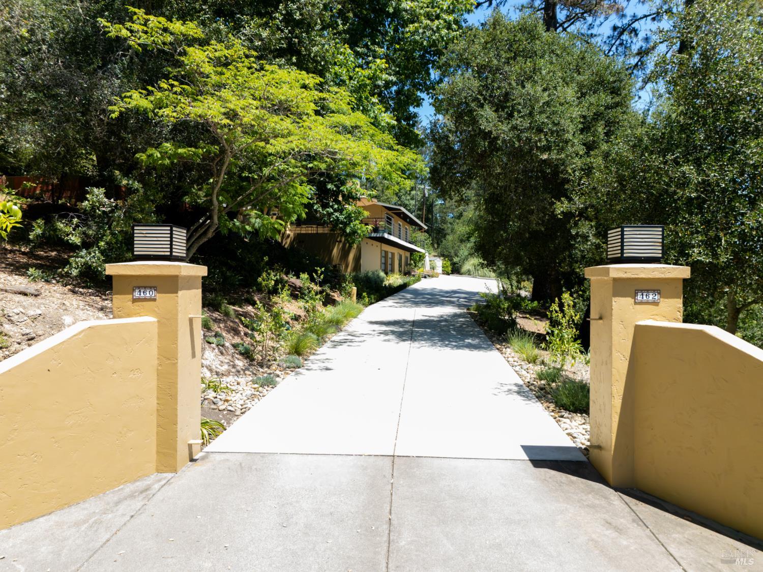 460 Bella Vista Drive