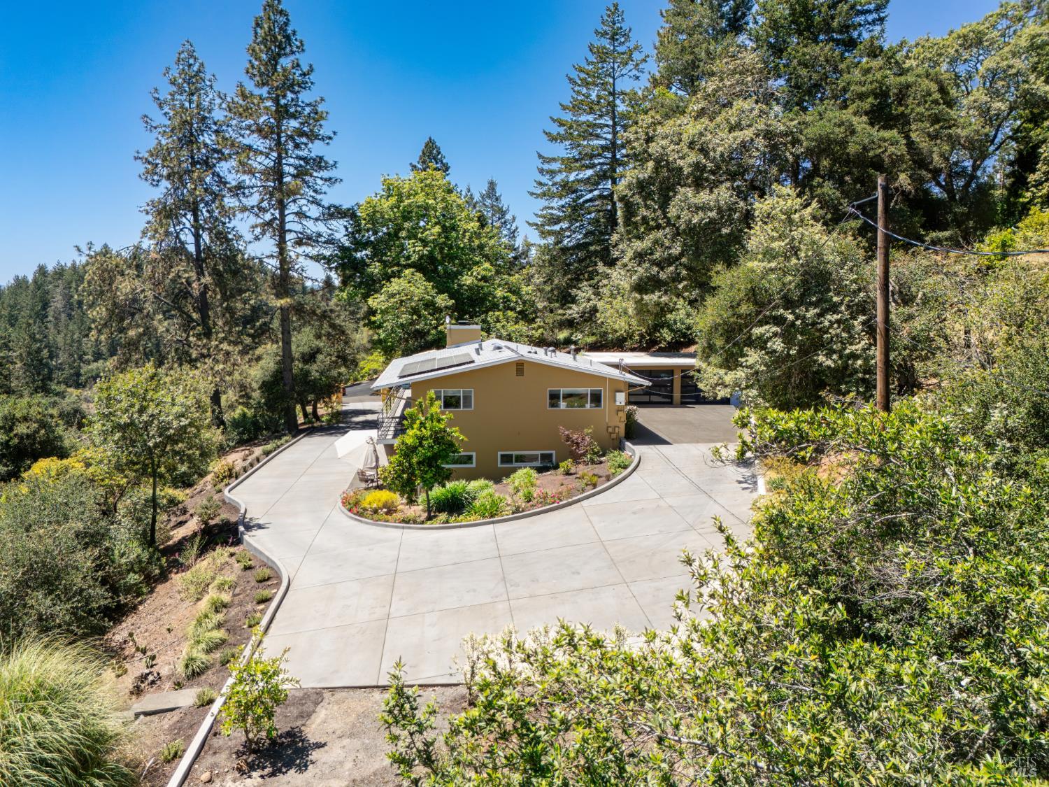 460 Bella Vista Drive