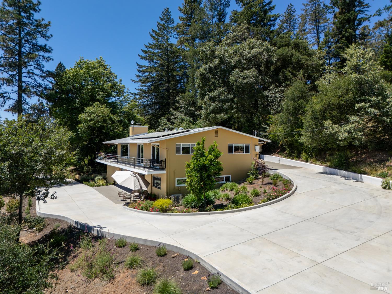 460 Bella Vista Drive