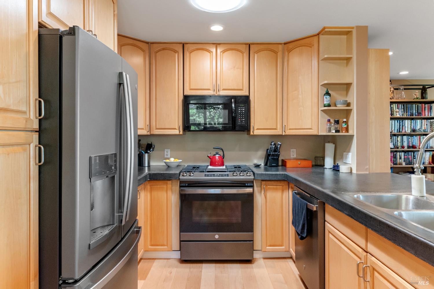 460 Bella Vista Drive