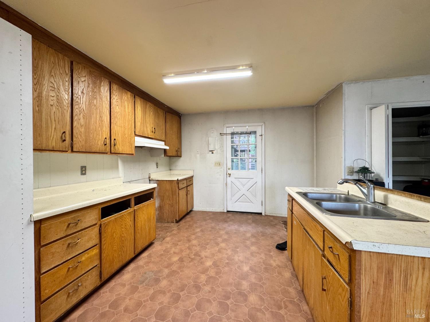 5083 Dry Creek Road