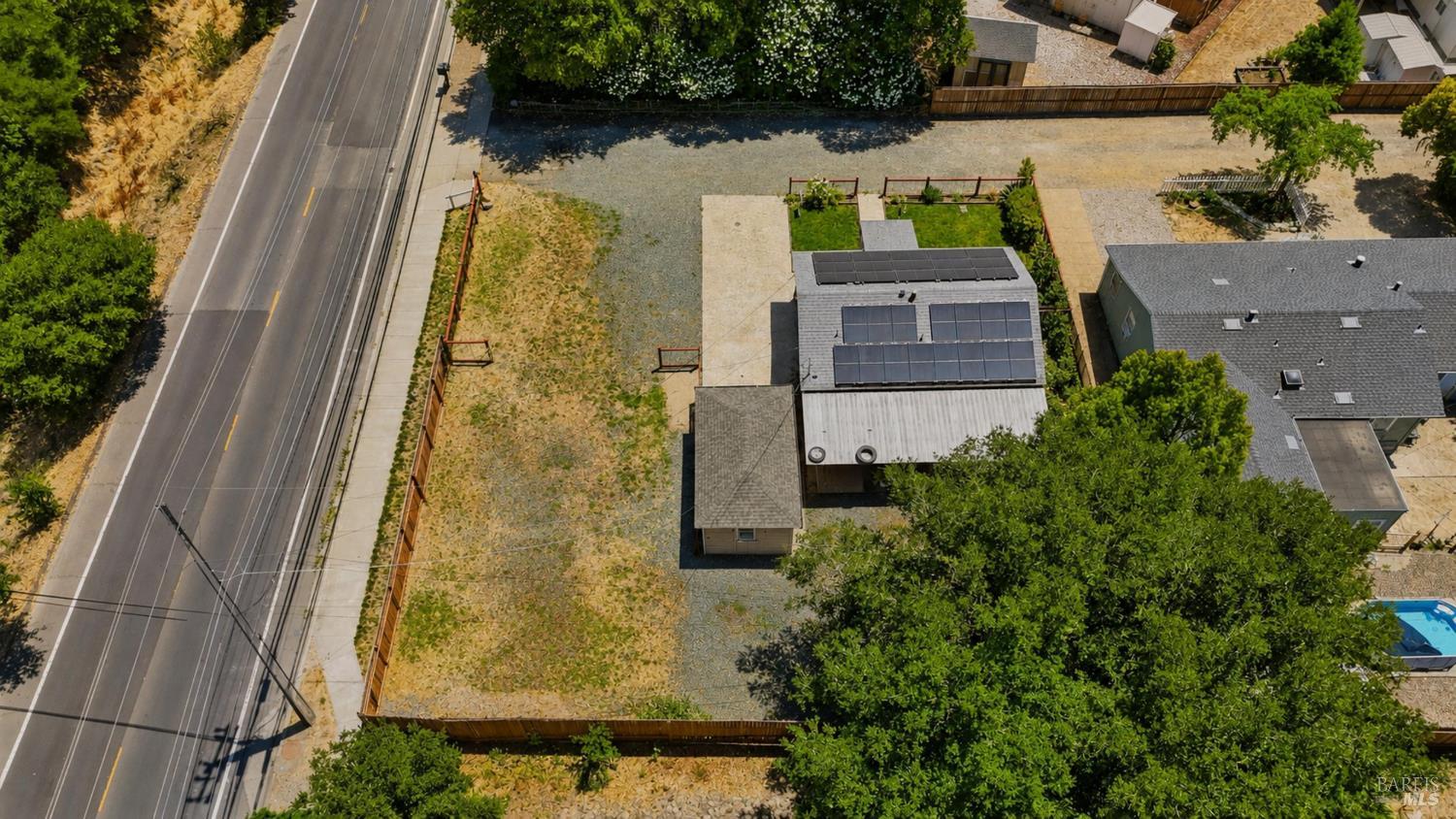4435 Solano Avenue