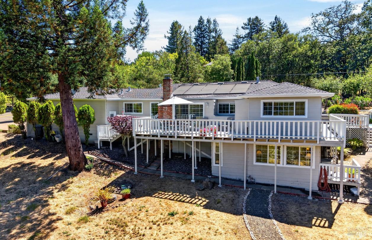 4751 Wildwood Lane
