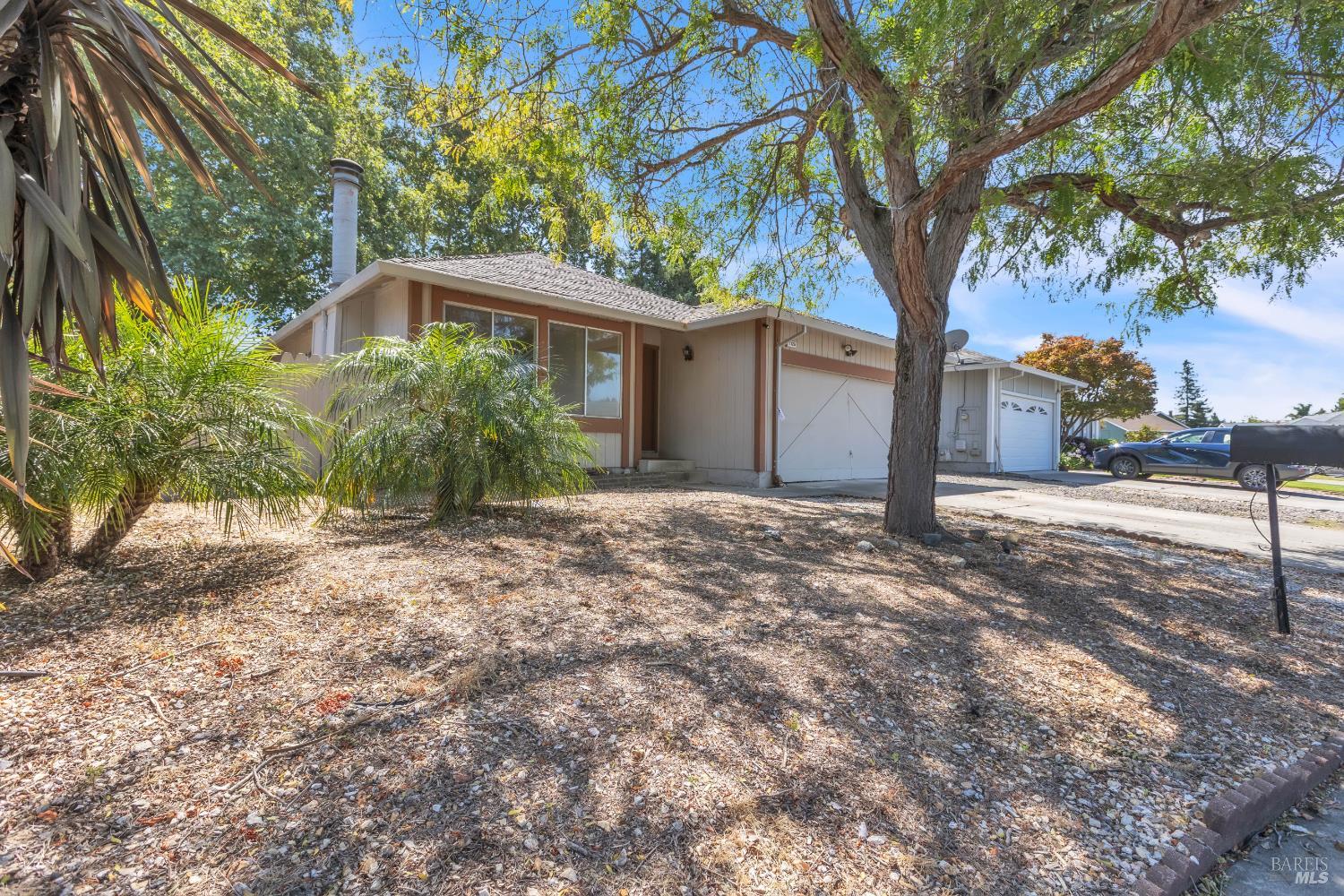 7126 Carillon Court