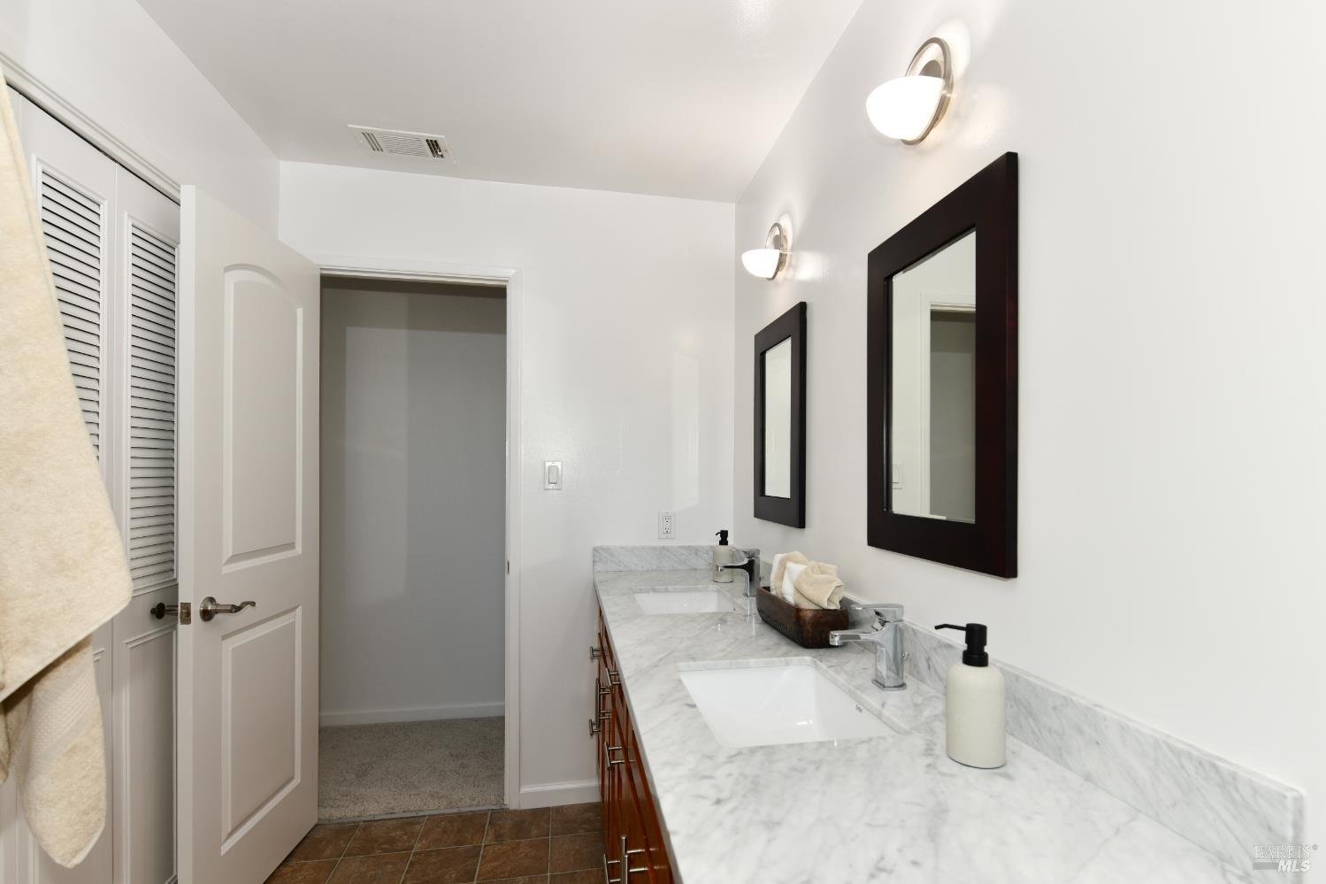 2991 Applewood Court