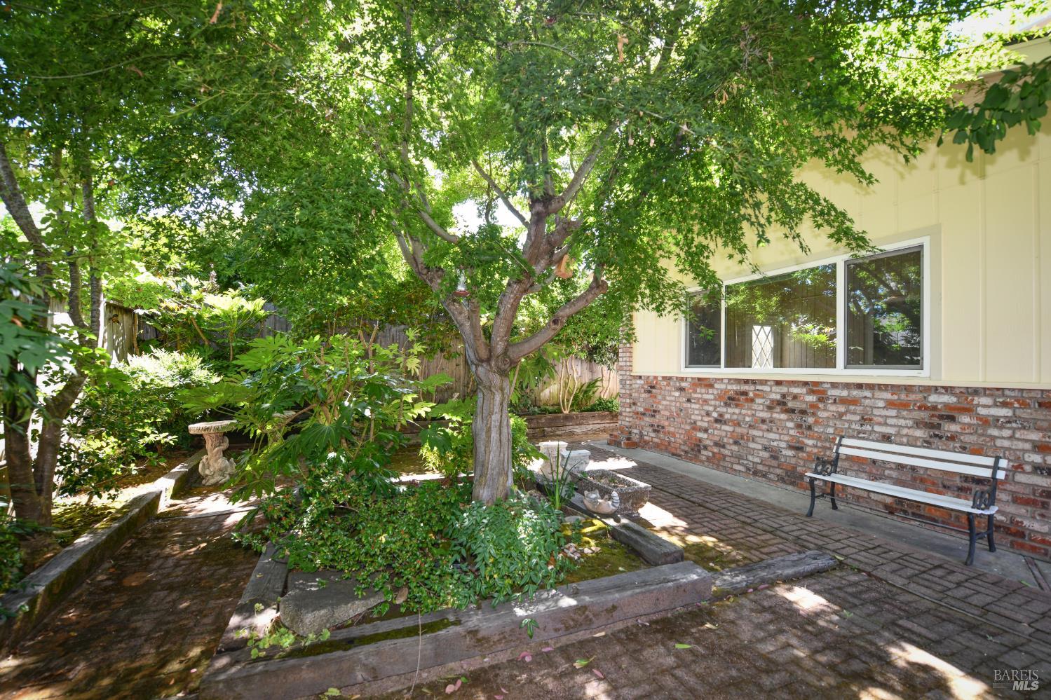 2991 Applewood Court