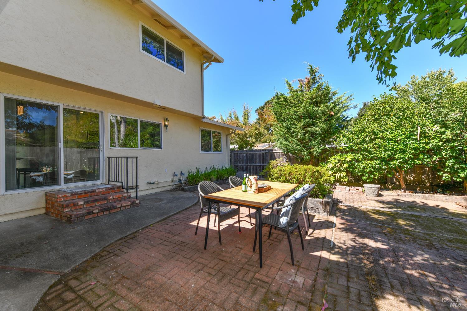 2991 Applewood Court