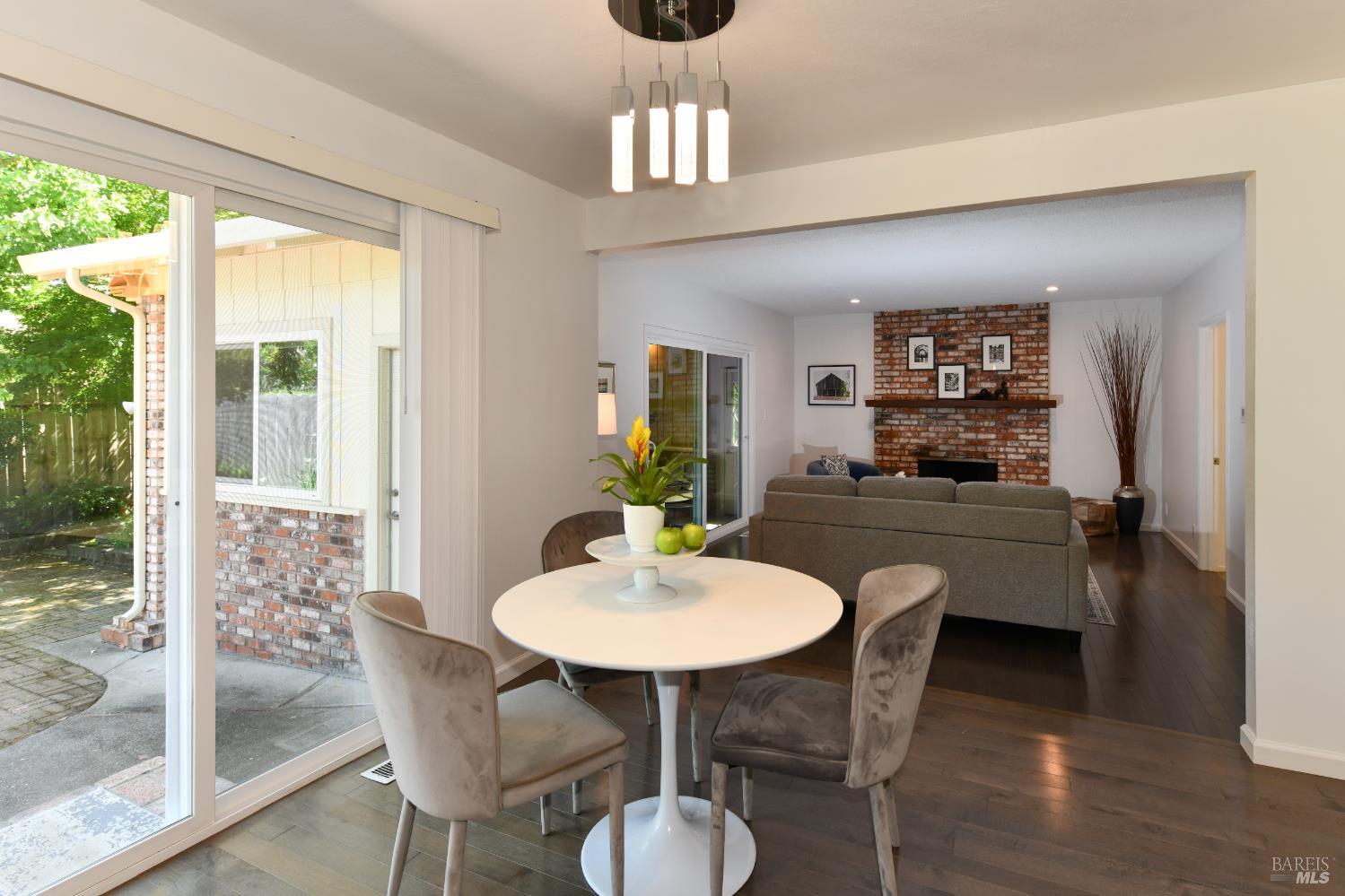 2991 Applewood Court