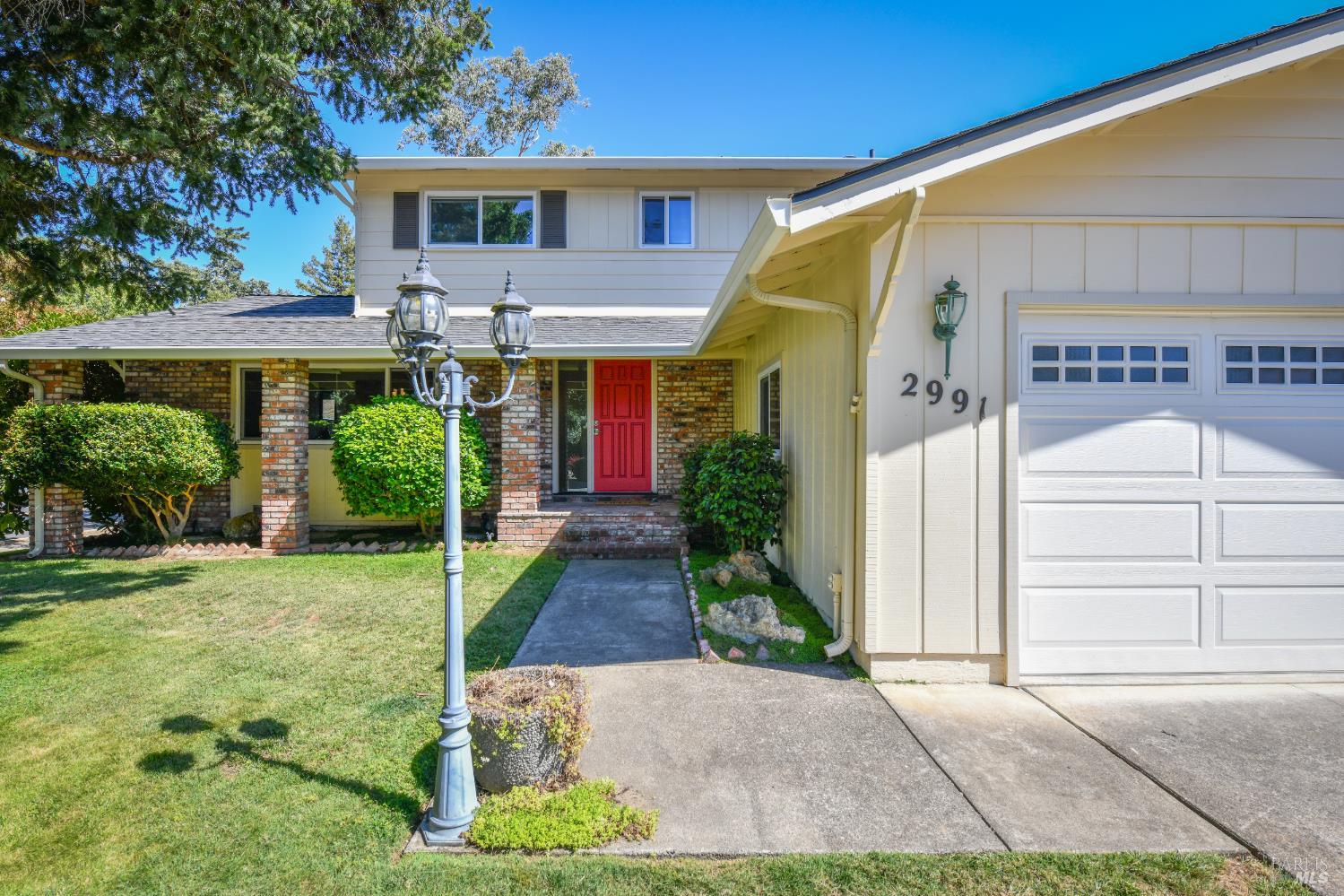 2991 Applewood Court