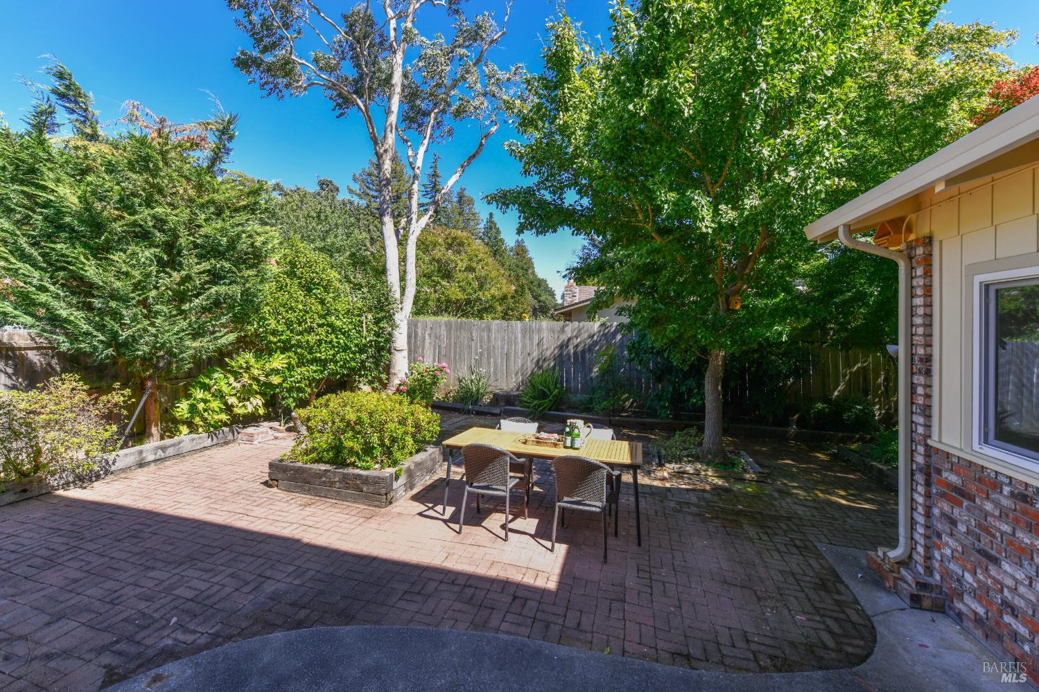 2991 Applewood Court
