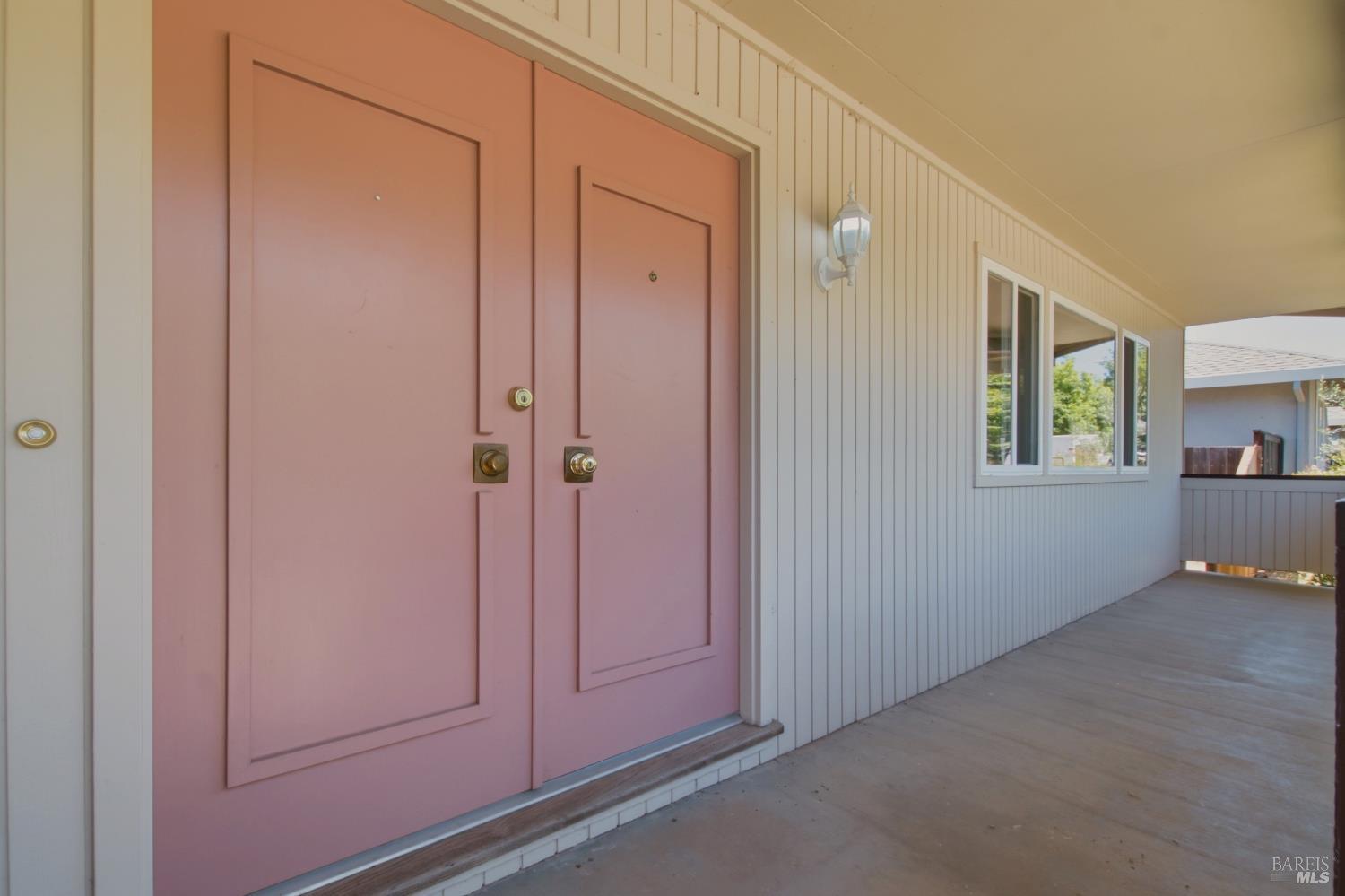 3565 Meadowbrook Drive