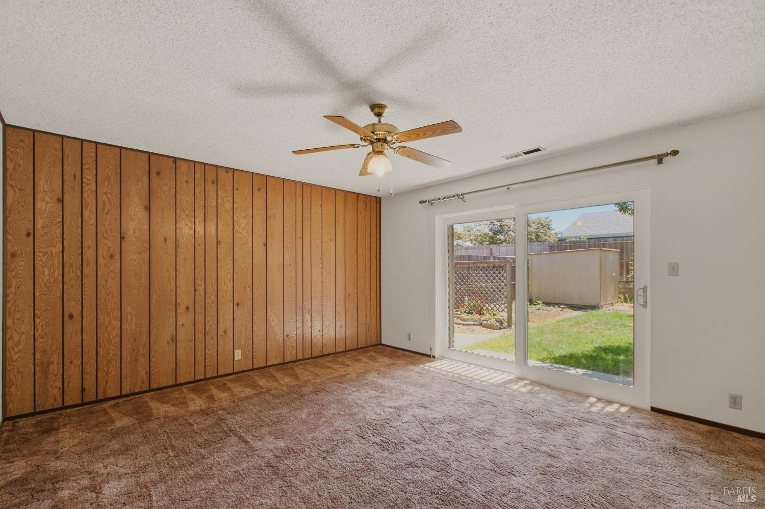 3565 Meadowbrook Drive
