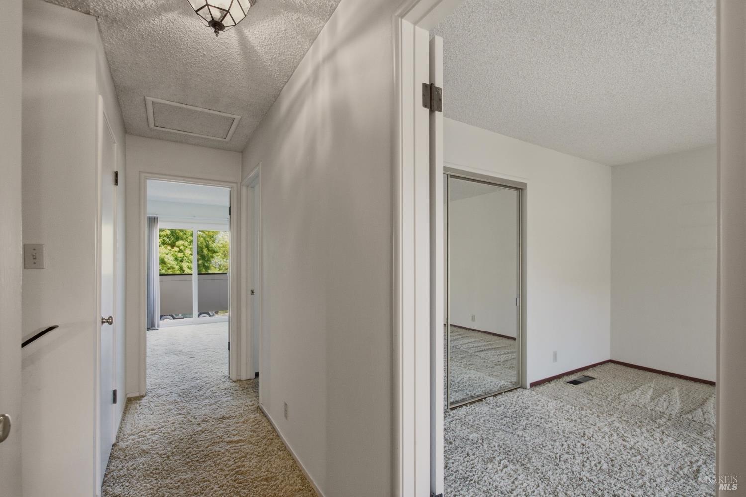 3565 Meadowbrook Drive