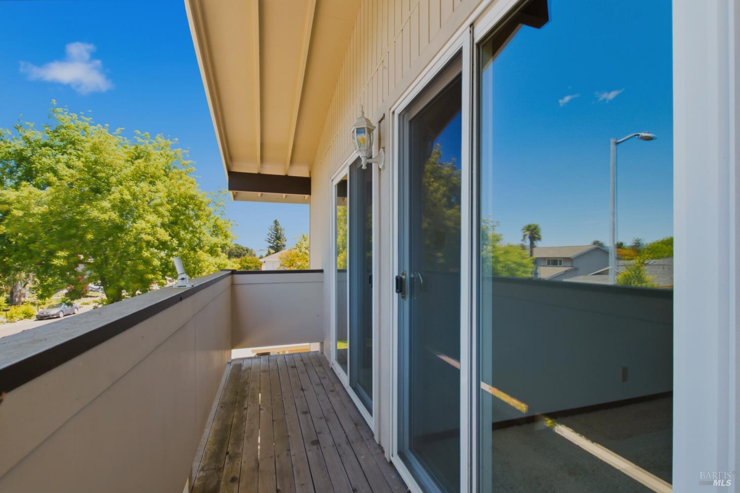 3565 Meadowbrook Drive