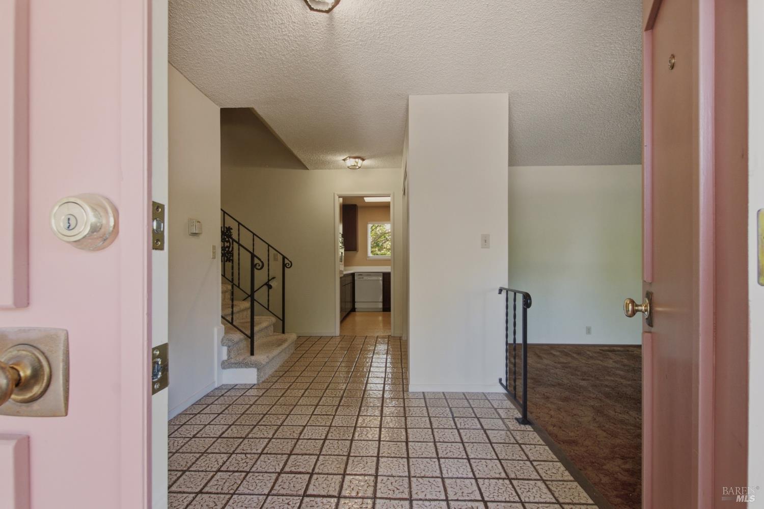 3565 Meadowbrook Drive