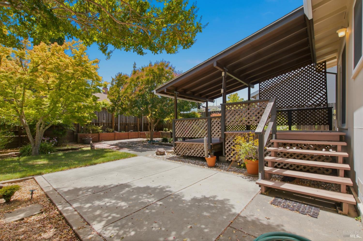 3565 Meadowbrook Drive