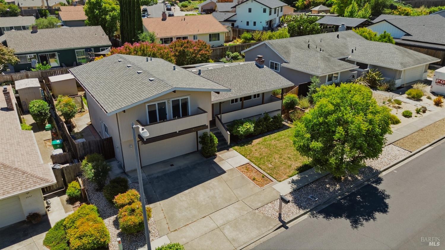 3565 Meadowbrook Drive