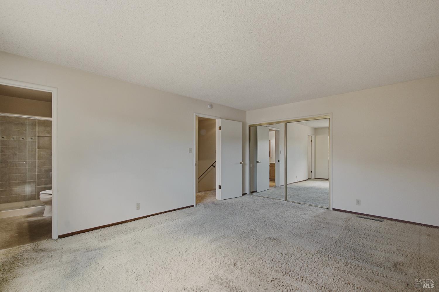 3565 Meadowbrook Drive