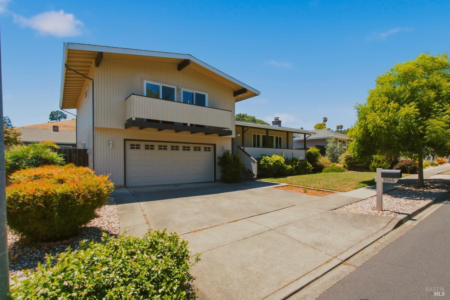 3565 Meadowbrook Drive
