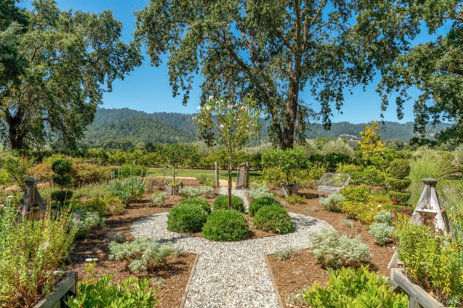 7491 St. Helena Highway