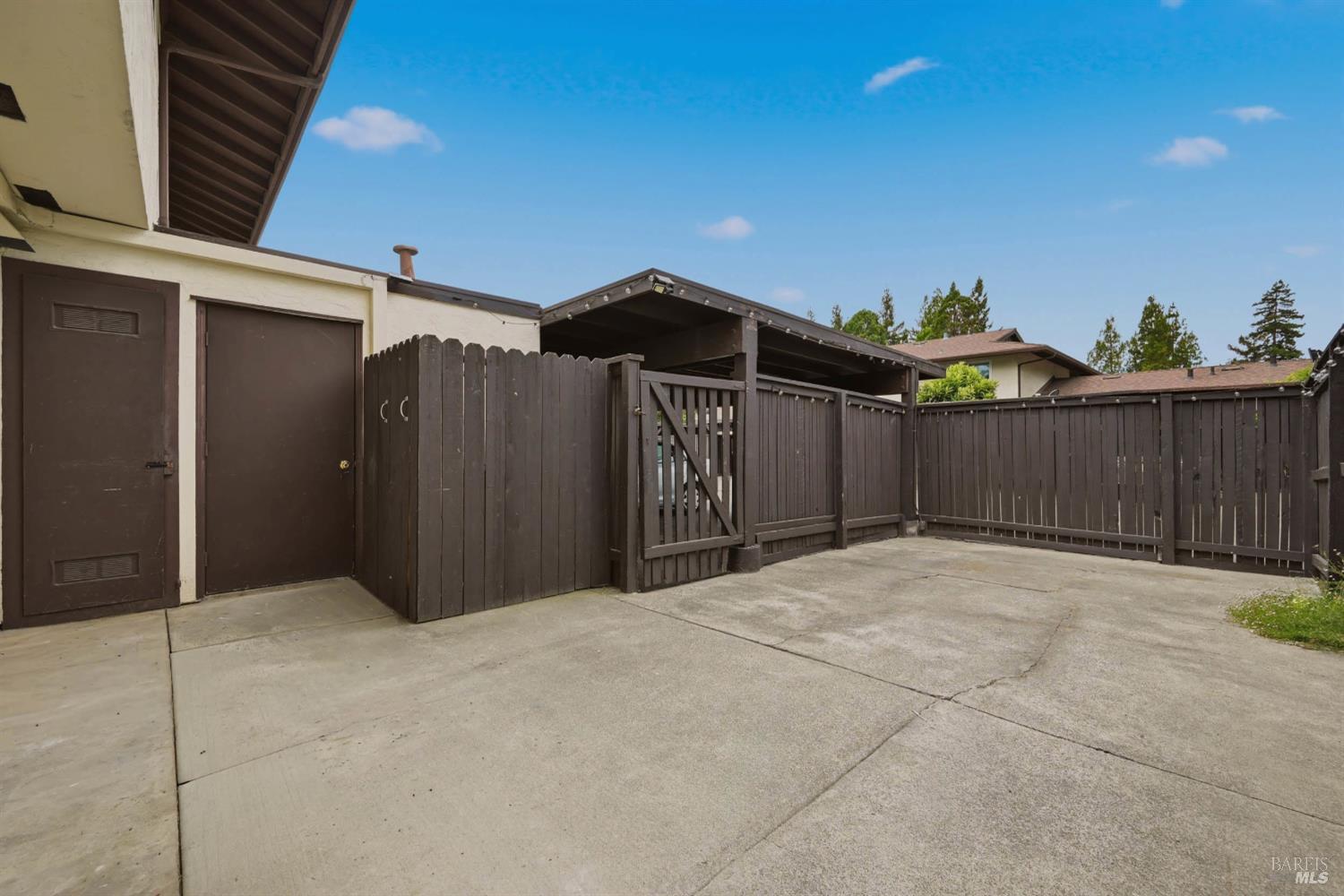 3409 Willis Drive