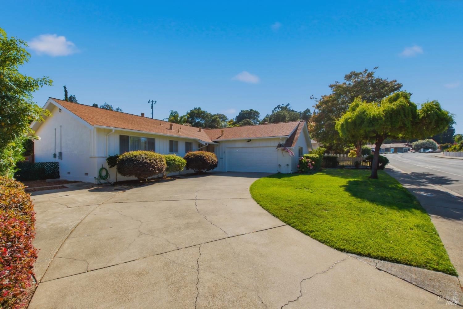1931 Sereno Drive