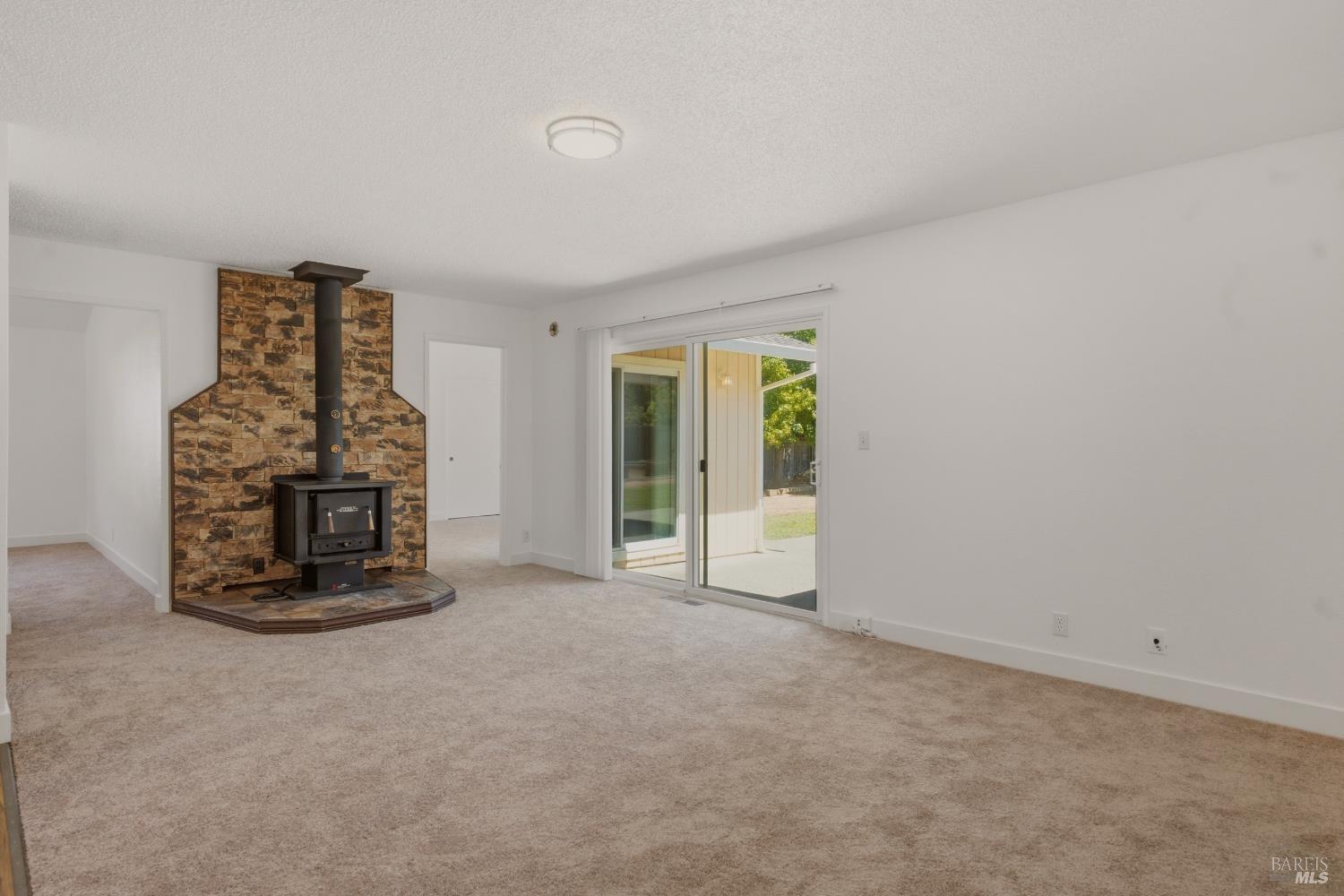 1261 Sweetbriar Drive