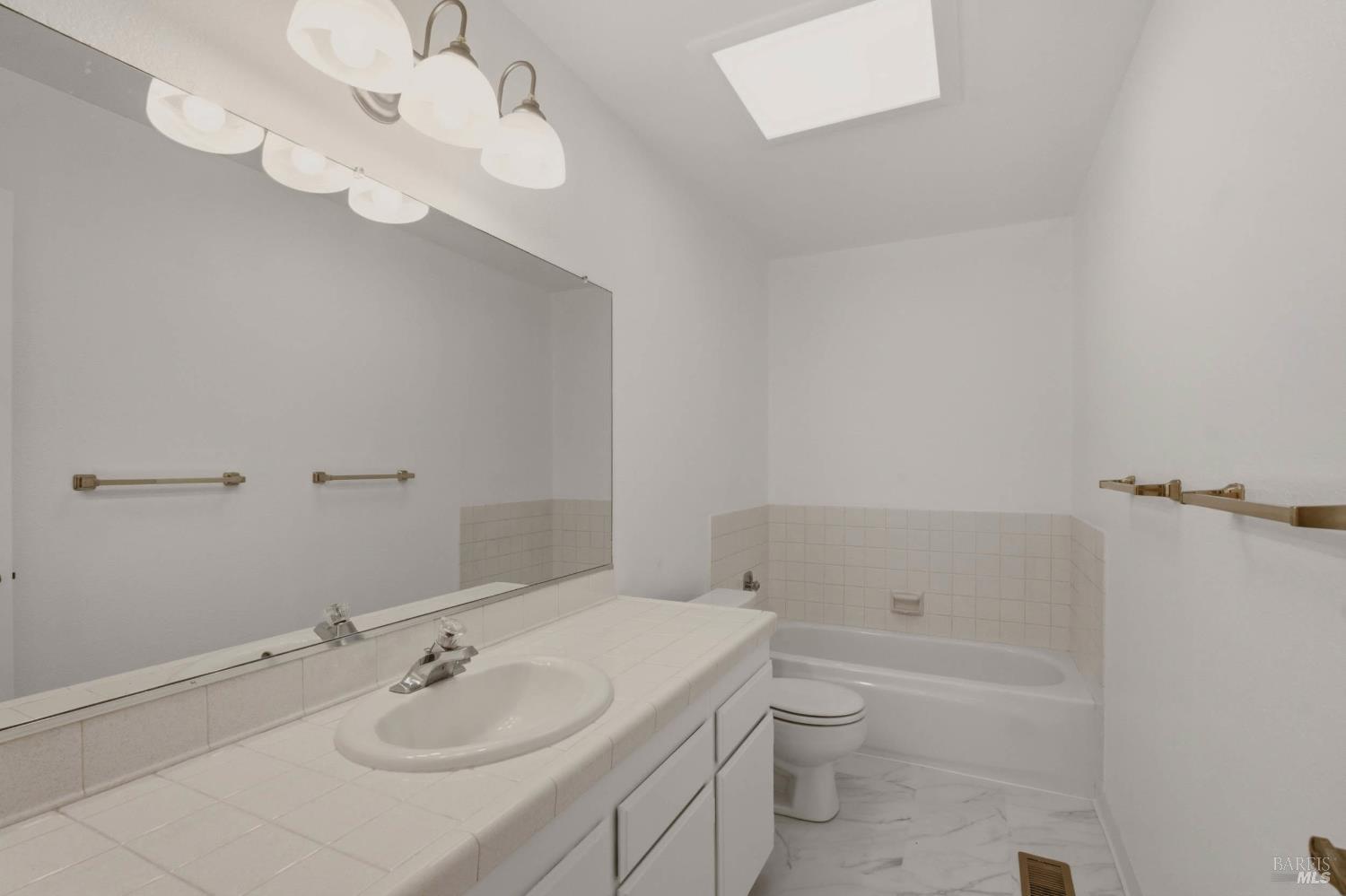 1261 Sweetbriar Drive