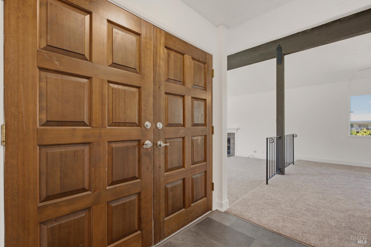 1261 Sweetbriar Drive