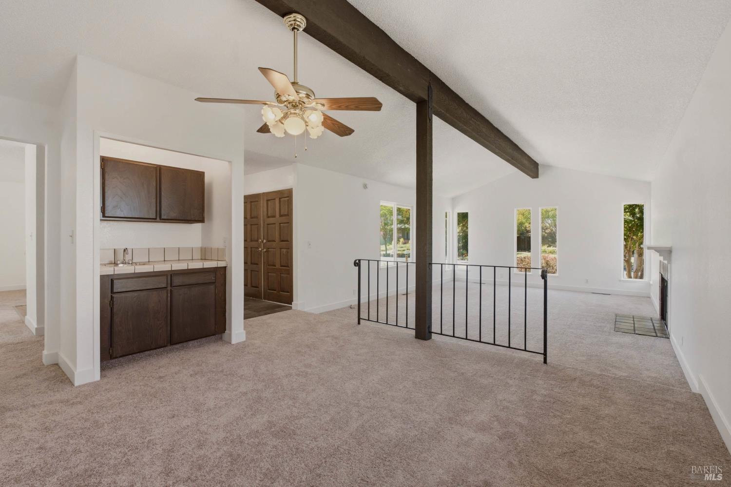 1261 Sweetbriar Drive