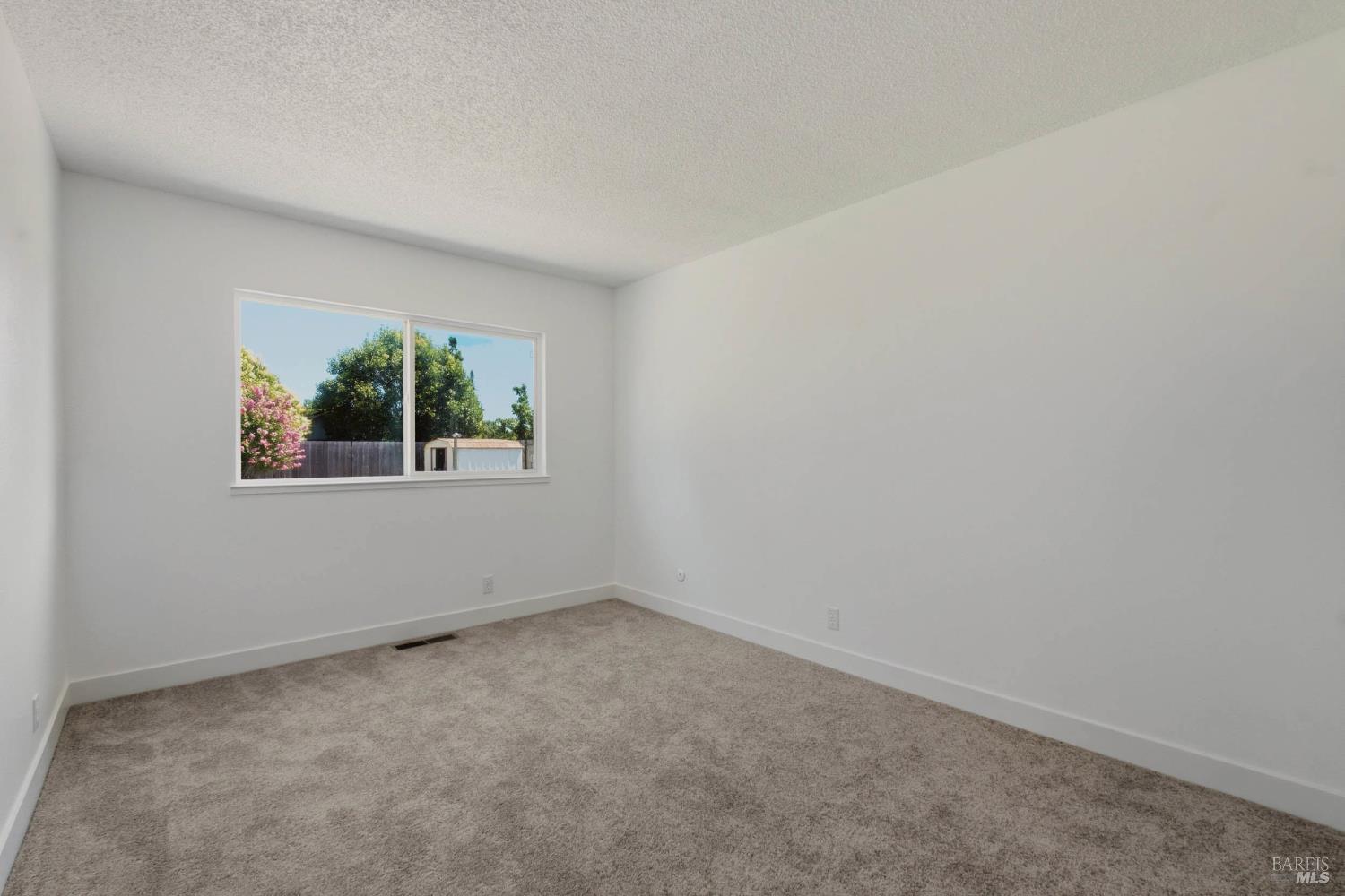 1261 Sweetbriar Drive