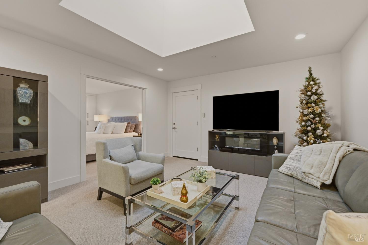 316 Deer Hollow Drive