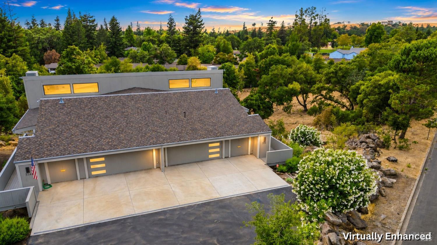 316 Deer Hollow Drive