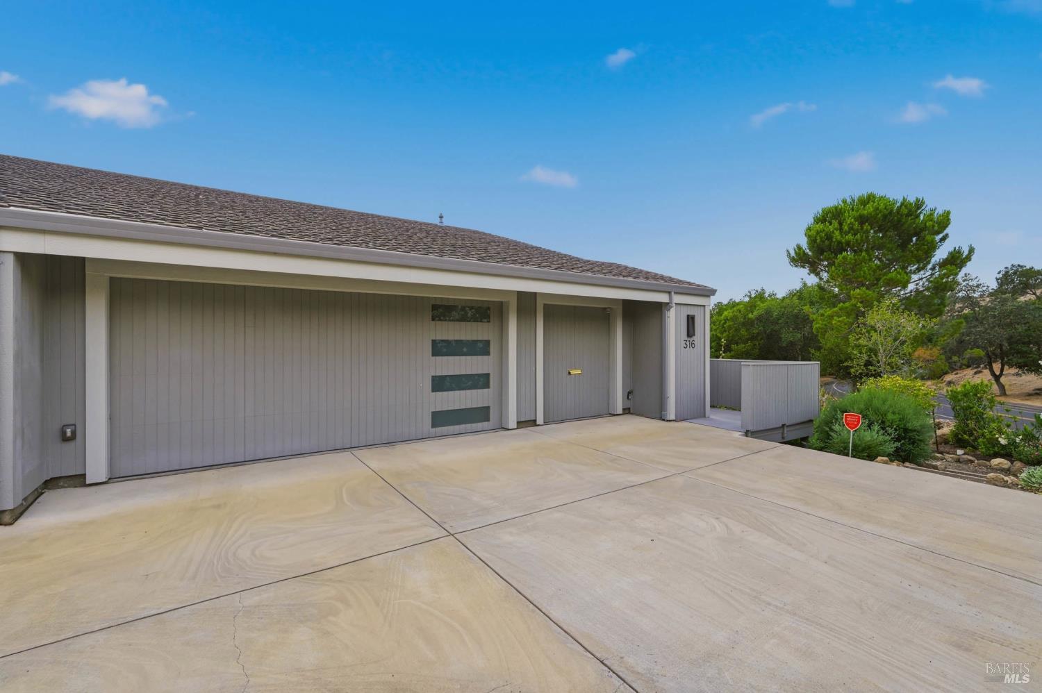 316 Deer Hollow Drive