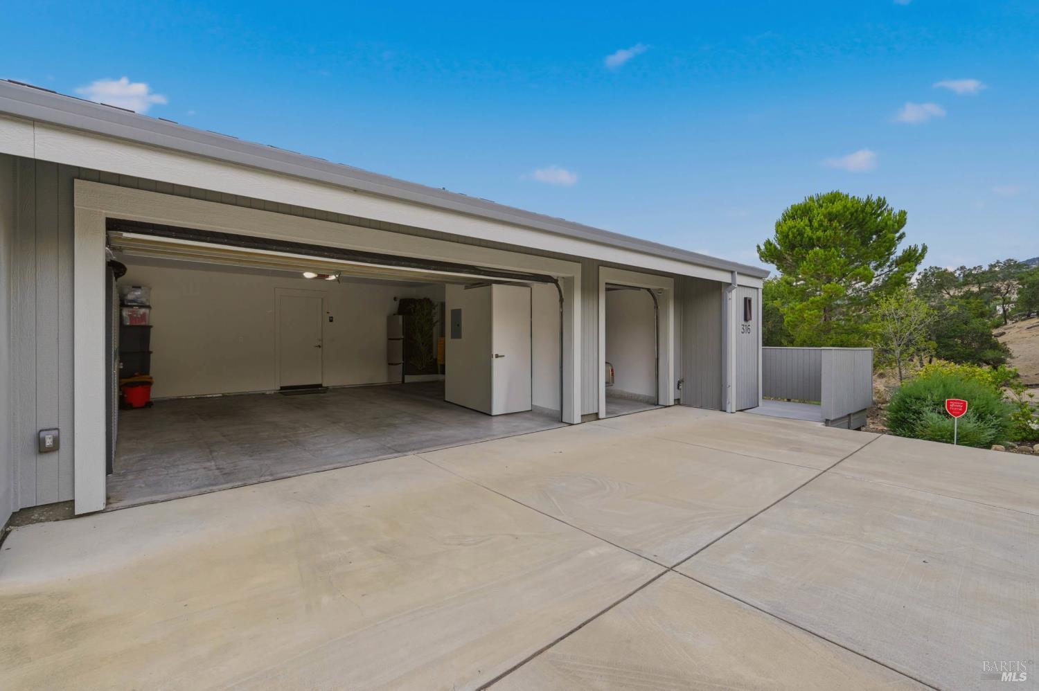 316 Deer Hollow Drive