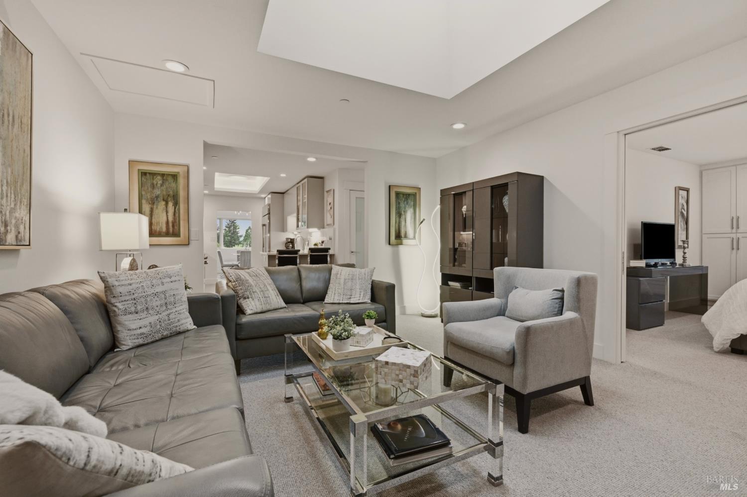 316 Deer Hollow Drive