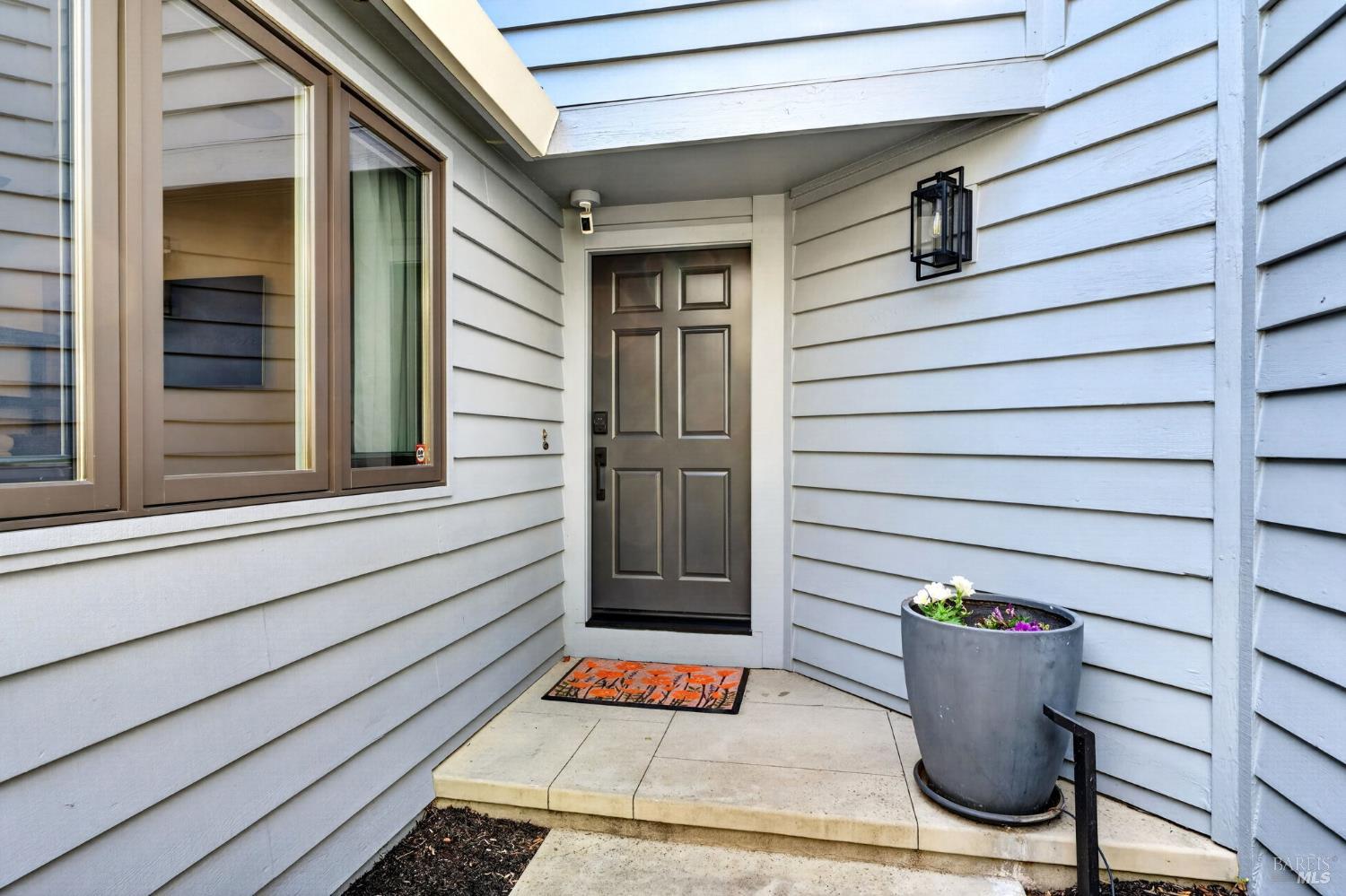 1926 Oak Circle