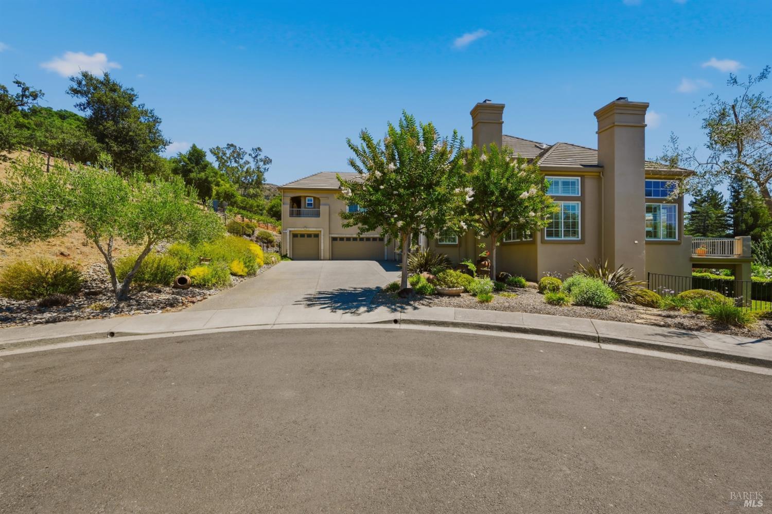 5 Silverstone Court