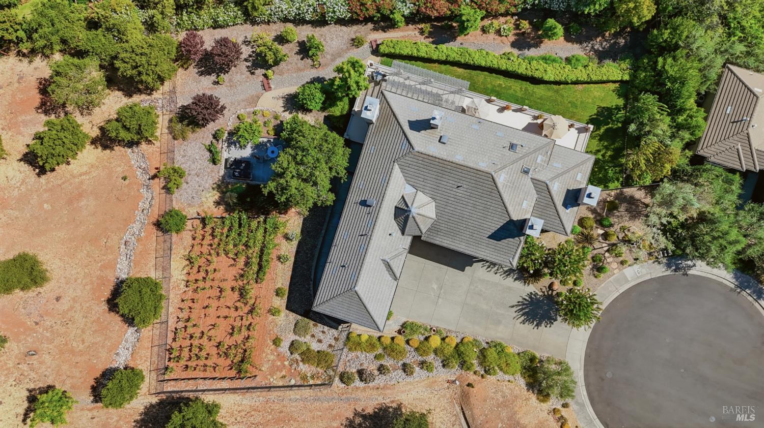 5 Silverstone Court