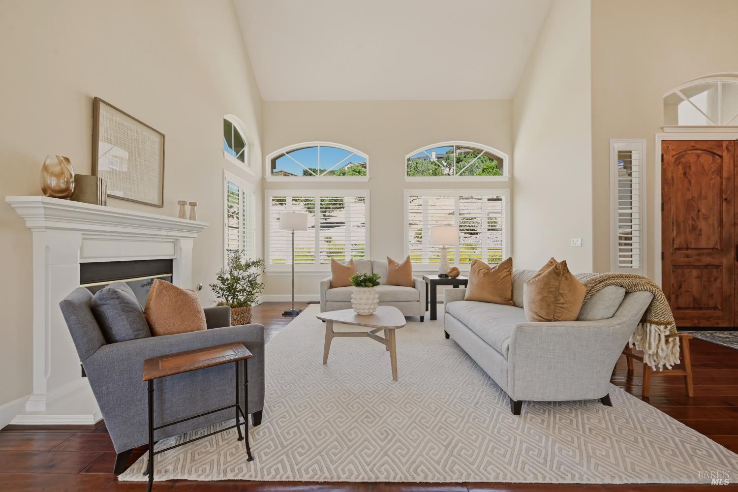 5 Silverstone Court